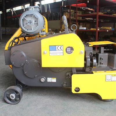 Goede prijs Staalstafsnijder en betonijzersnijmachine met 3KW-2P motorvermogen voor 6-40MM snijdiameter bij 48T/MIN snelheid online